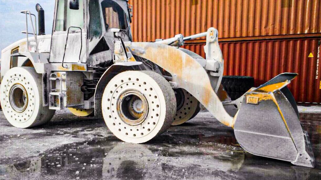 Sentry Tire Non-Marking Smooth tire in action